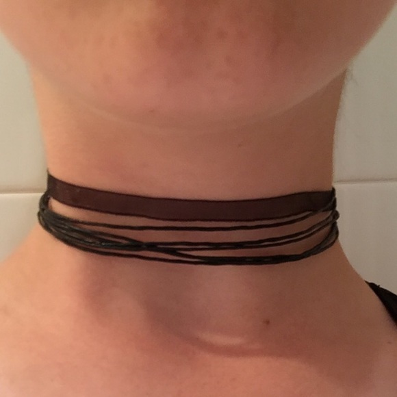 Choker!