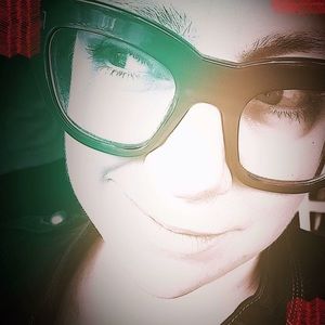 Meet your Posher, Katherine