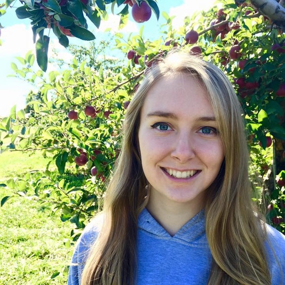 Meet your Posher, Megan
