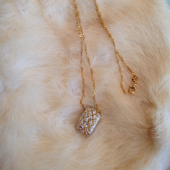 18K gold, genuine diamond necklace