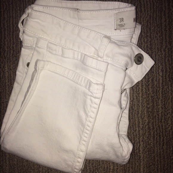 Hollister white jeans-great condition!!
