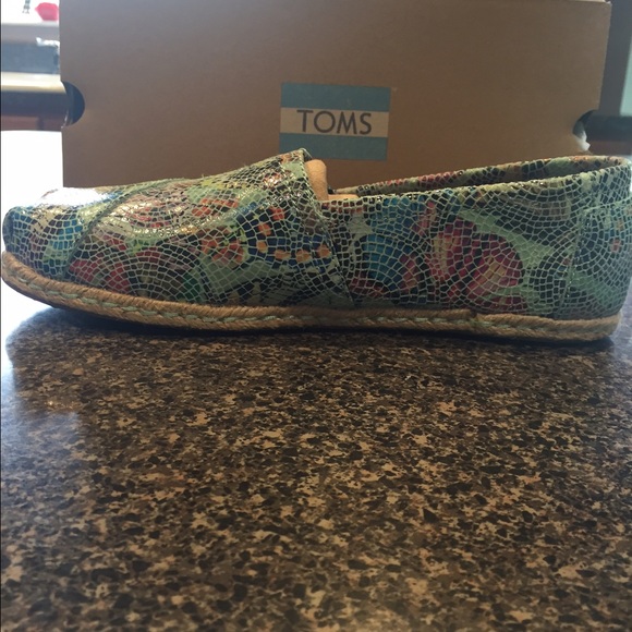 Toms Classic Shoes