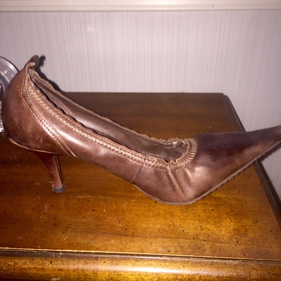 Aldo genuine brown leather pointed toe pumps - Picture 2 of 4
