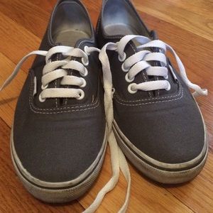 Pre loved grey vans !