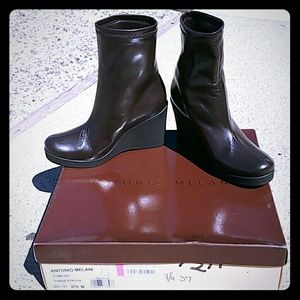 New w/ Box Antonio Melanie Brown wedge Boots 7.5