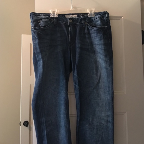 Designer Jeans. never been worn. - Picture 2 of 3