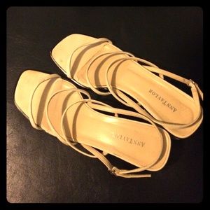 Ann Taylor WOMENS  Size 9 M Strappy Sandles