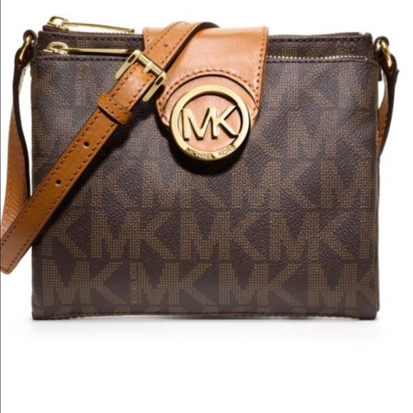 100% MK LEARHER CROSSBODY