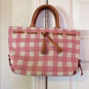 👜 Authentic Dooney & Bourke Satchel 👜