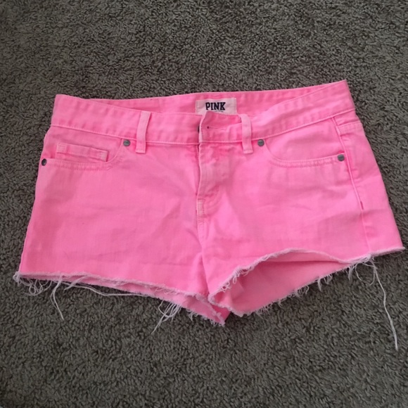 Shorts - Picture 4 of 4
