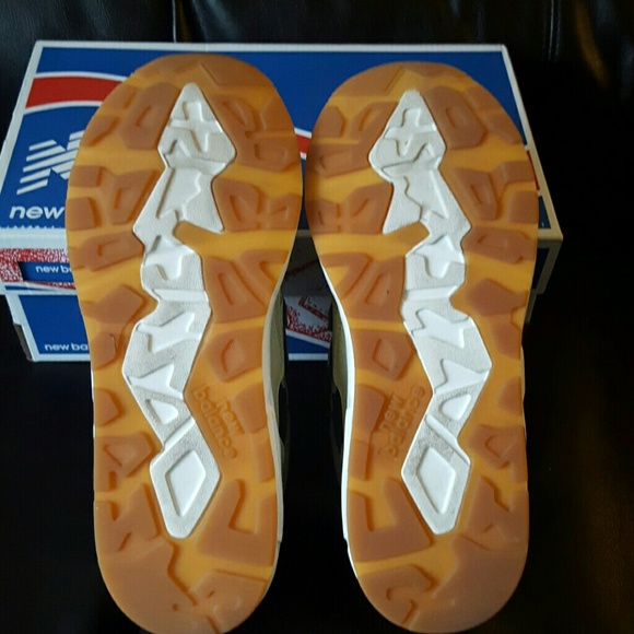 New Balance!!SOLD!!!! - Picture 2 of 4