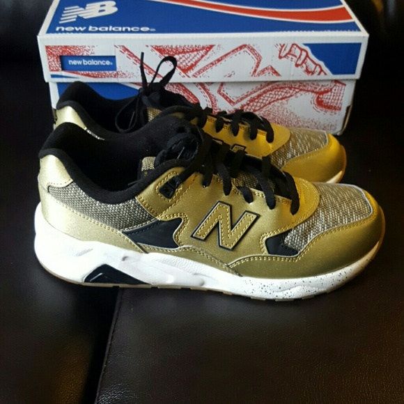 New Balance!!SOLD!!!! - Picture 3 of 4
