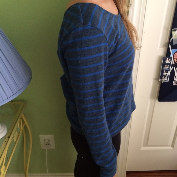 Scoop neck striped sweater - Picture 2 of 3