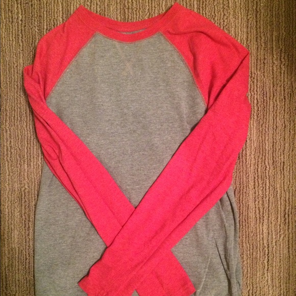 ADORABLE long sleeve baseball tee