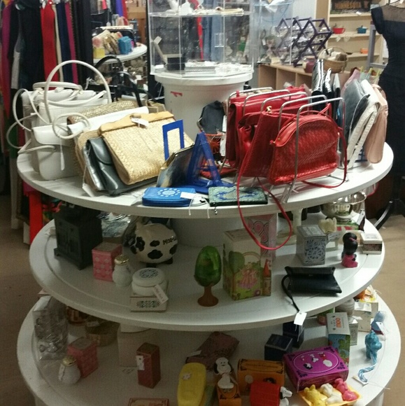 Meet your Posher, Kris - Picture 5 of 8