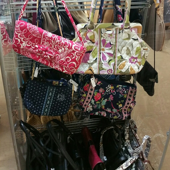 Meet your Posher, Kris - Picture 7 of 8