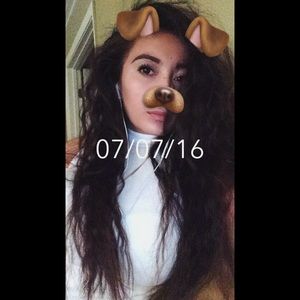 Meet your Posher, Perla