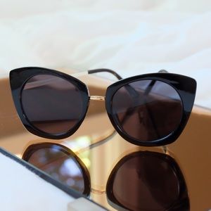 CUSTOM BUNDLE! old navy sandals & black glasses.