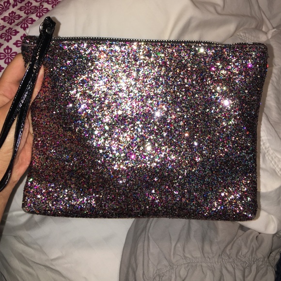 Sparkly clutch