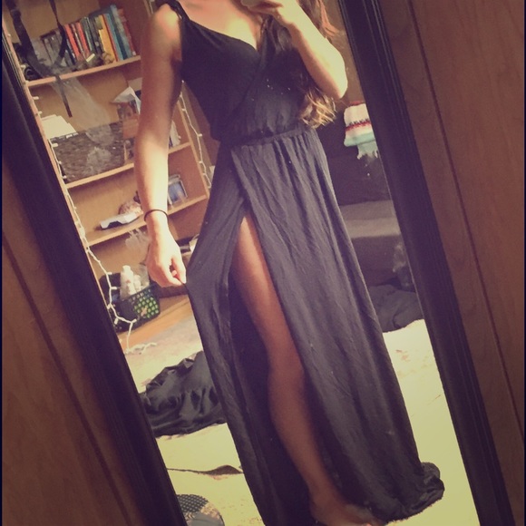 New with tags black American Eagle maxi dress