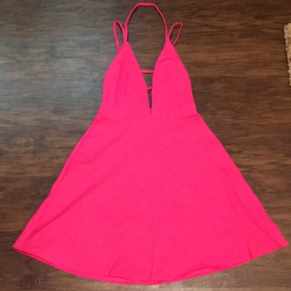 Hot pink party dress - Picture 2 of 2