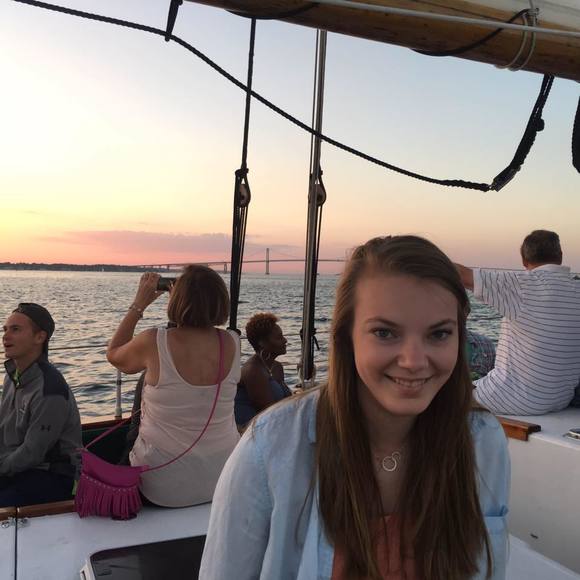 Meet your Posher, Meaghan