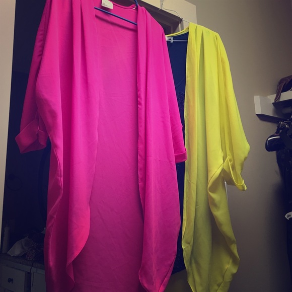Neon pink and yellow kimonos