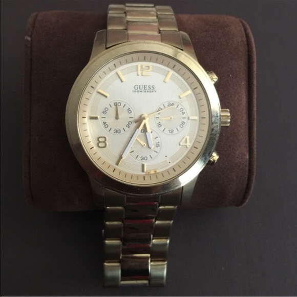GUESS watch
