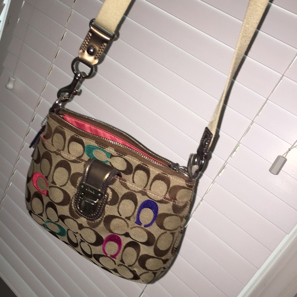 Coach crossover purse