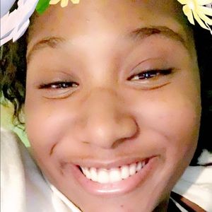 Meet your Posher, Mikayla