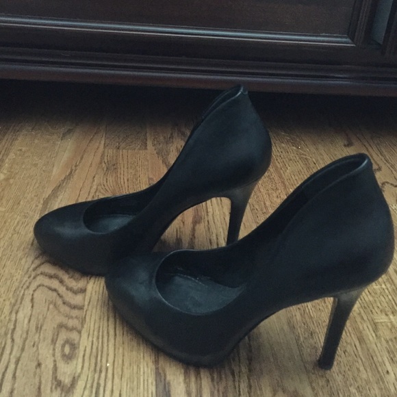 Pumps black pumps