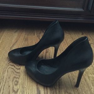 Pumps black pumps