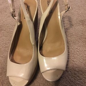 Cream colored Kenneth Cole wedges