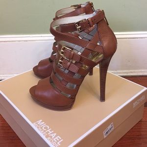 Michael Kors Sandal Sz 8