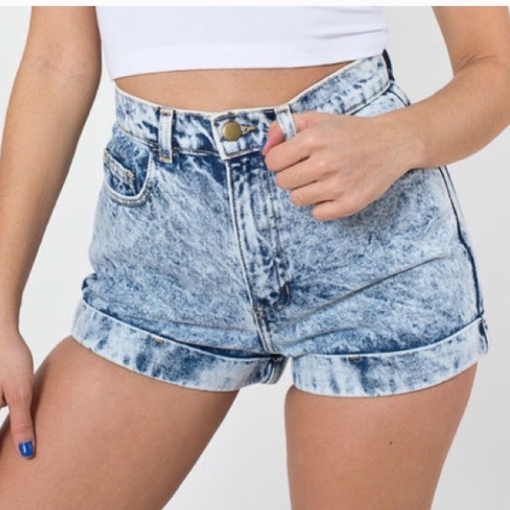 Aa high waisted cuff shorts