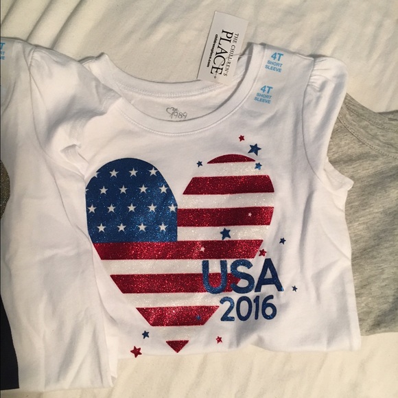 NWT Girls 4T Graphic Shirt Bundle - Picture 3 of 4