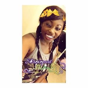 Meet your Posher, Monique