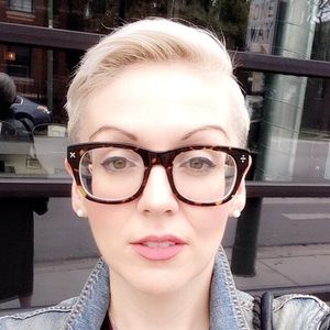 Meet your Posher, Alana