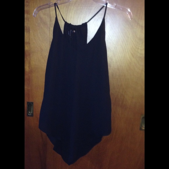 Black sleeveless top size medium