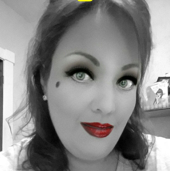 Meet your Posher, Brea