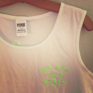 PINK We Run This Beach Tank 🏖