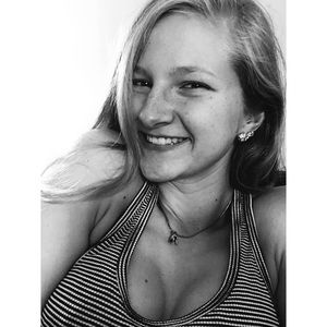 Meet your Posher, Lexy