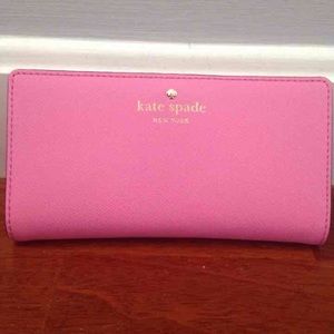 Kate Spade Cedar Street Wallet