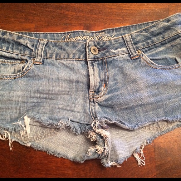 American eagle short shorts size 8(fits like a 6)