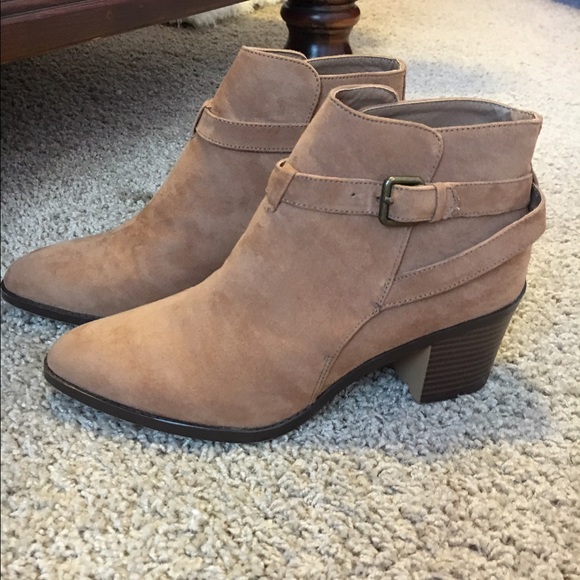Forever 21 suede bootie!