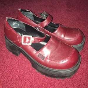 🍒 90's Chunky Heels 🍒