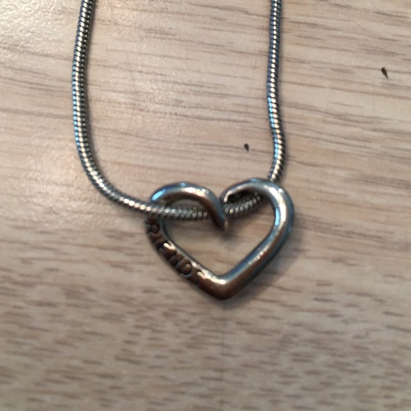 Friends necklace