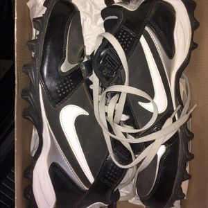 Nike land shark legacy cleats