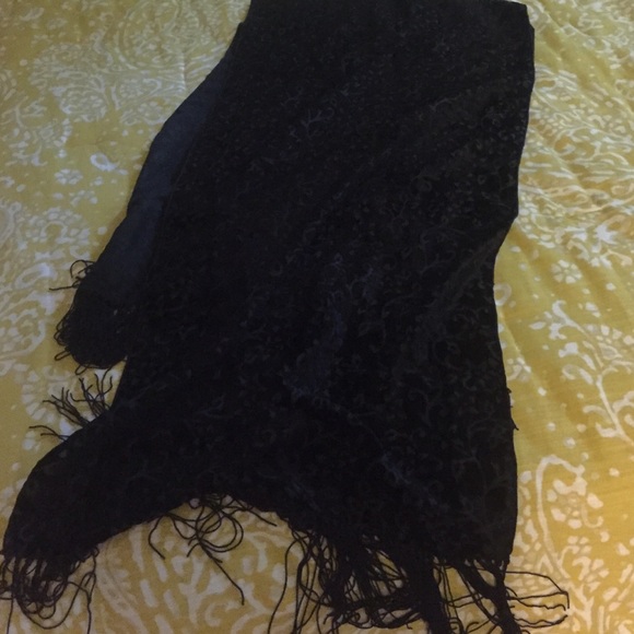 Opera shawl