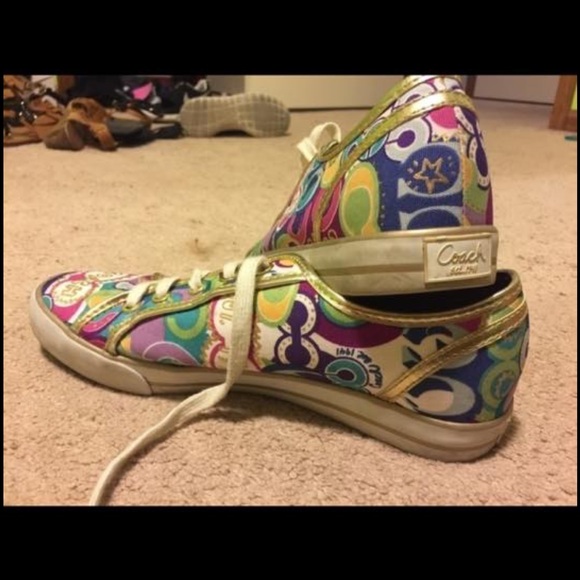 Coach Shoes - Picture 3 of 4